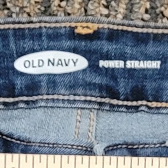 NWT Old Navy Power Straight Distressed Denim Size 6 - Picture 8 of 16